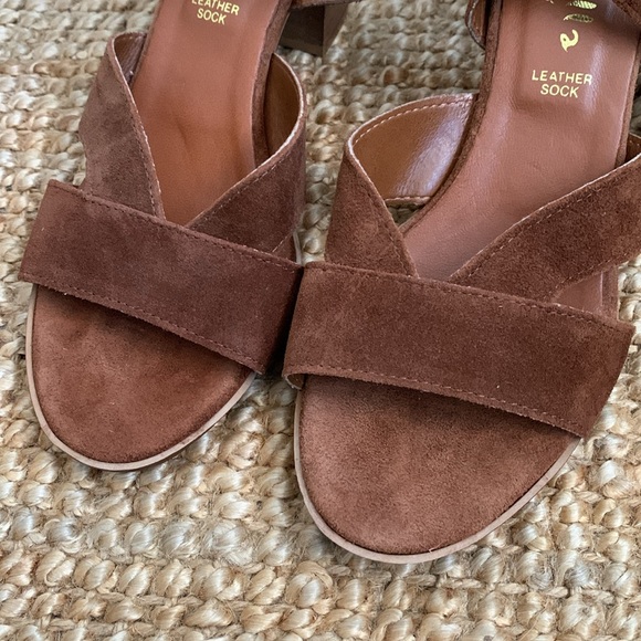 NWT - Mariella Leather (Suede) Block Heel Sandals - Picture 6 of 14